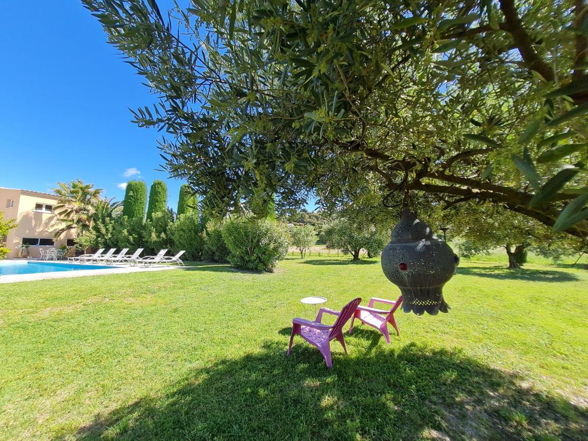 Hotel Domaine La Condamine Crillon Le Brave Exteriér fotografie